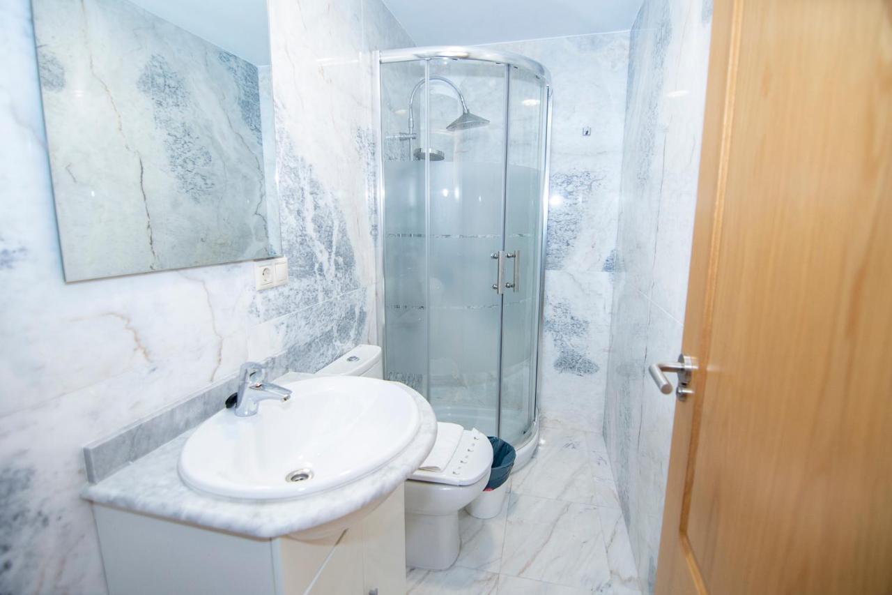 Bright Entire Apartment- Gp 1a * Santiago de Compostela